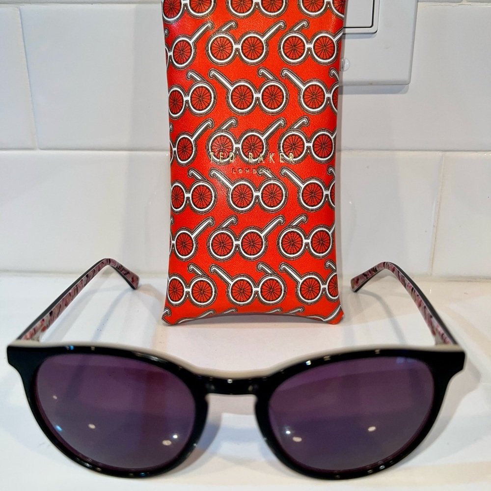 Ted Baker Black Sunglasses with Case